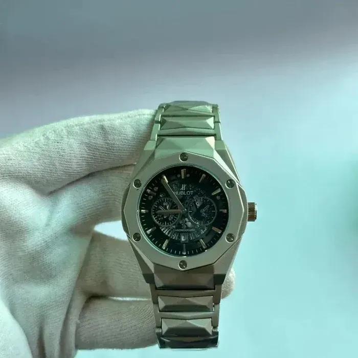 Men's Quartz Water Resistant Watch with chain Strap- Pc