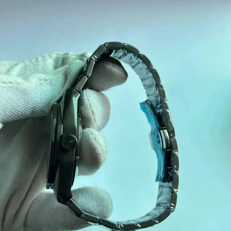 Men's Quartz Water Resistant Watch with chain Strap- Pc